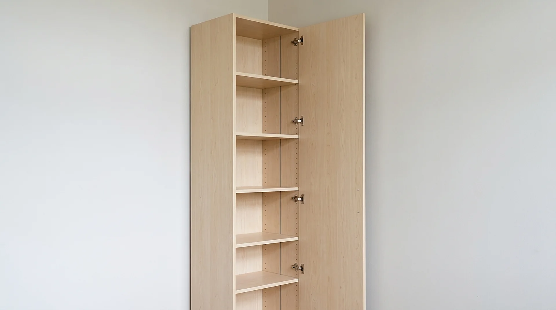 Shelf Closet Tower in Logwood Grain melamine